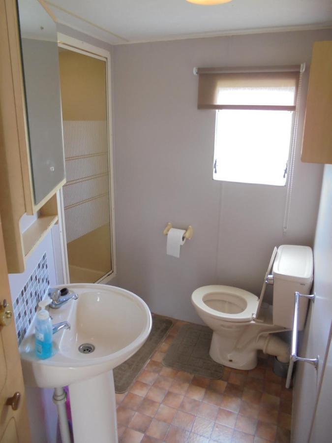 6 Berth 3 Bedroom Panel Heated On Kingfisher Florida Campsite