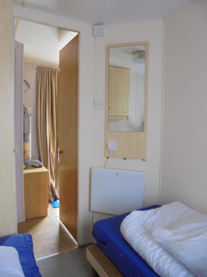 6 Berth 3 Bedroom Panel Heated On Kingfisher Florida